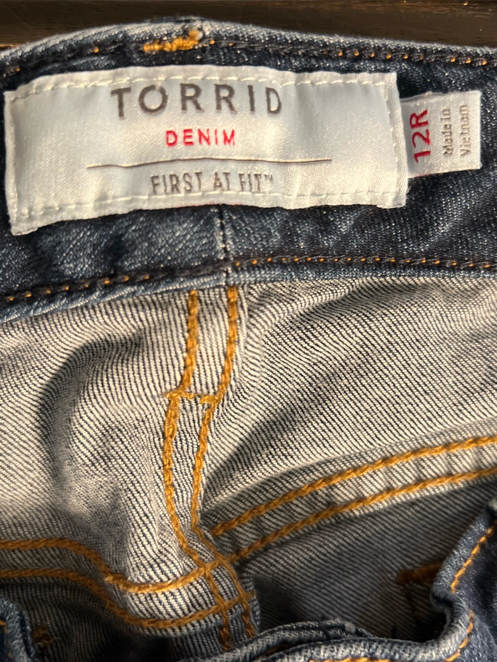 TORRID Mid Rise Boyfriend Jeans Size 12 - Picture 2 of 10